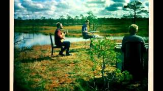 Video thumbnail of "Ewert and The Two Dragons - Falling"