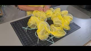 The Flower Patch  Part 1, How to make a ruffled look Deco mesh wreath. Tutorial