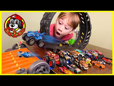 Monster Jam & Hot Wheels MONSTER TRUCKS VS RACE CARS - Epic Loop Challenge Race & GIVEAWAY!