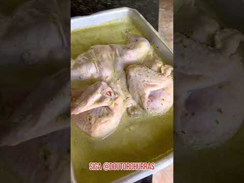 Vídeo: Como fazer churrasco de frango no forno: 11 etapas (com fotos)