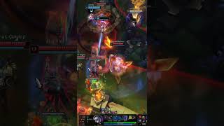 #leagueoflegends #lolclips #lolshorts #lol #riotgames #gaming #keşfet #epicmoments #outplay #epic