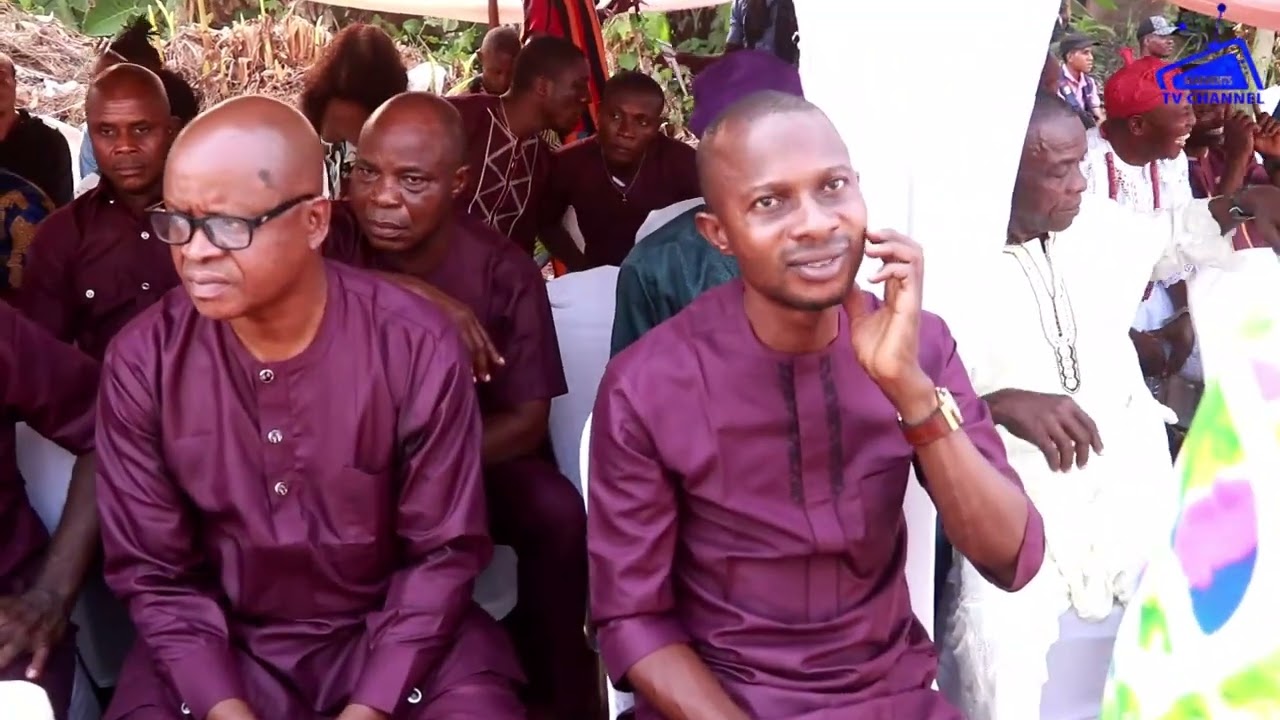 FELICITY BOYZ AND ERIC ENUMA LIVE IN IDUMUESAH AT THE BURIAL OF LATE PHILIP IGUMBOR