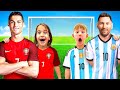 RONALDO und MESSI tauschen LEBEN mit KLEINEN JUNGEN! 😱