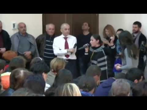 გოჩა ტყეშელაშვილი ქარელში მცხოვრებ მოსწავლეებს შეხვდა