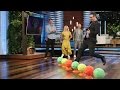 Michael Phelps, John Oliver, & Kristen Bell Play 'Foot Flickers'