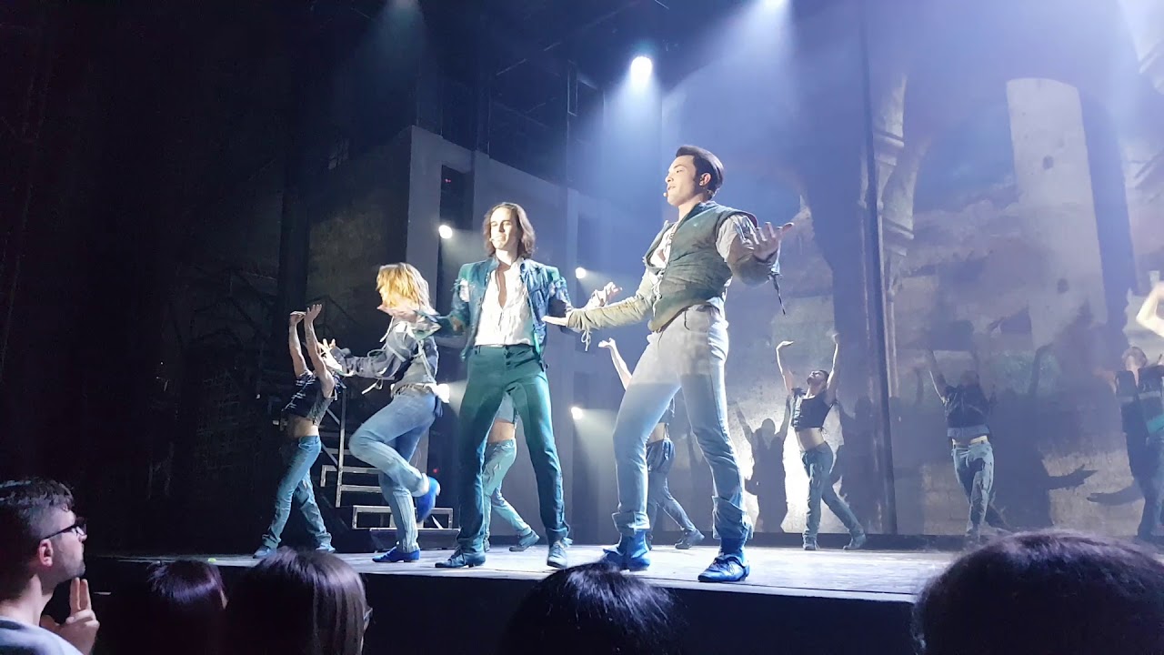 ROMEO e GIULIETTA - Ama e cambia il mondo - I RE DEL MONDO (TeatroTeam Bari - 22/04/2018)