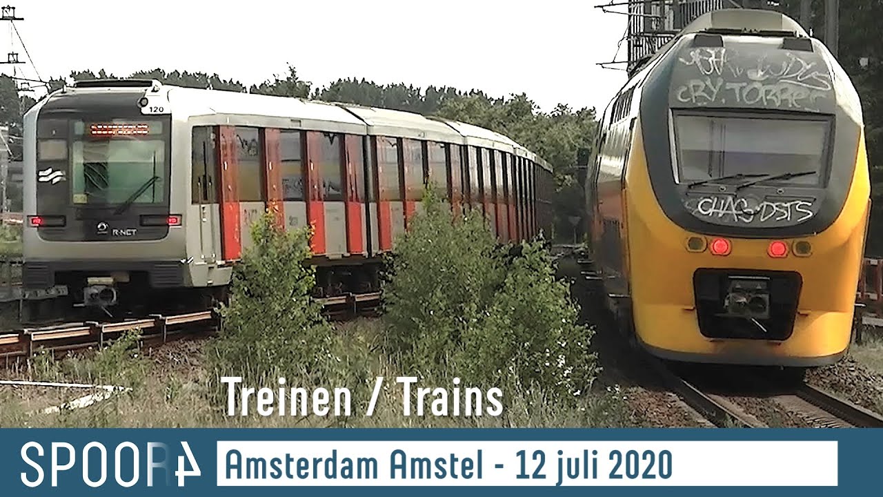 Treinen en Metro's in Amsterdam Amstel - 12 juli 2020