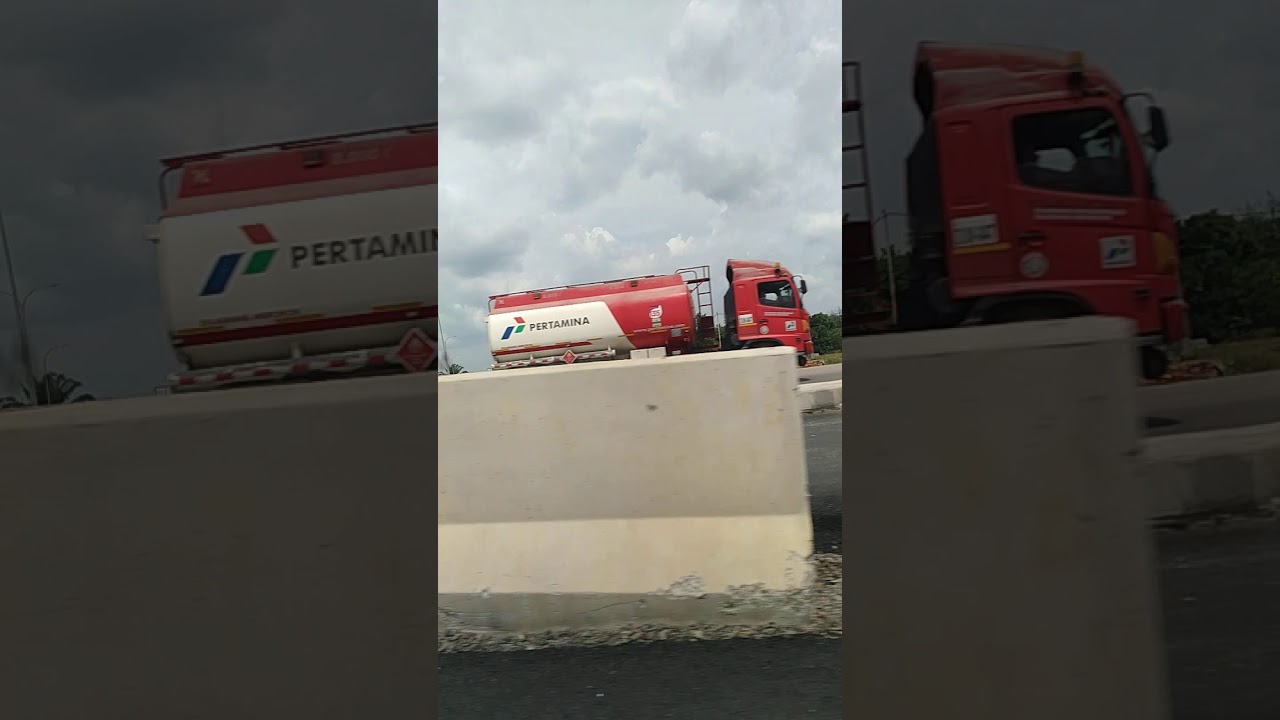 Dahsyat Kondisi depan pintu  tol  Pekanbaru Dumai  Permai 