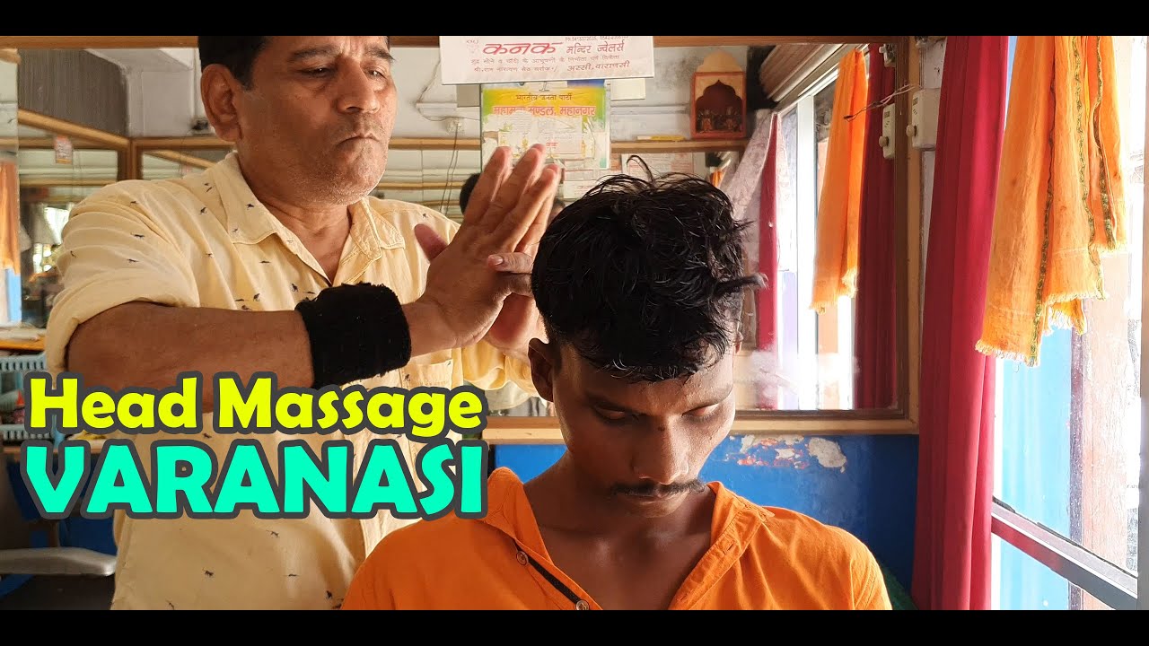 Master Cracker Enjoying Head Massage on the Streets of Varanasi | Indian Massage
