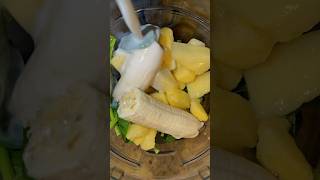 Pineapple green protein smoothie. Fresh, light, and energizing #greensmoothie #wellness