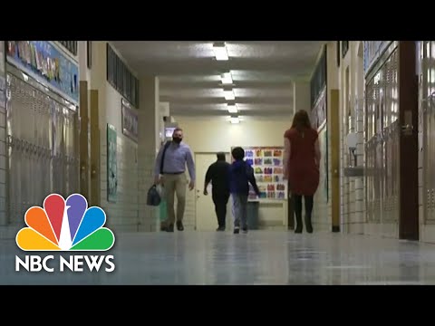 Students Return To School Across U.S. Amid Mass Shooting Fears