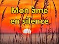 Mon me en silence