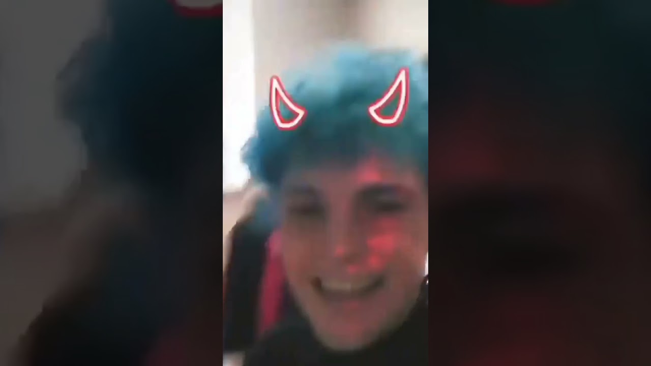 vecchio repost 😆🖤 