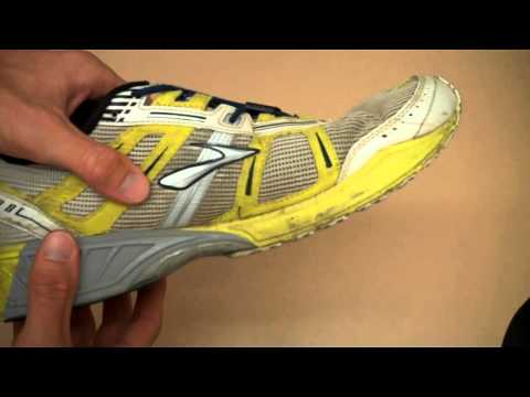 Preventing Toes From Curling in Running Footwear