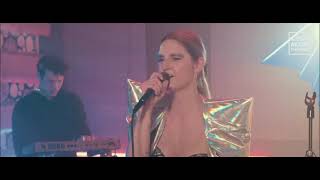 Diora - Let Me Blow Your Mind (OMC live session)