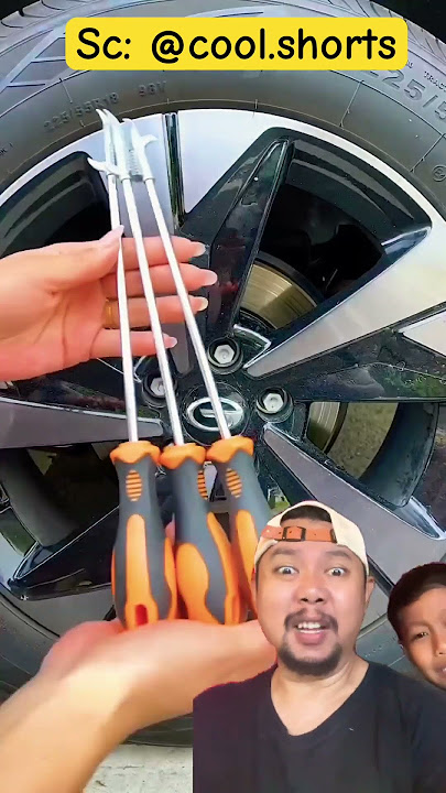 Download lagu Alat congkel batu di Ban mobil!!? #goodthing #funny #shortvideo #facts #shortsfeed