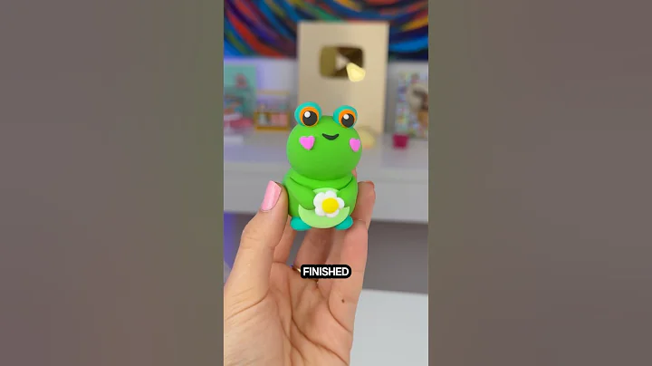Making a clay FROG for Spacey!😱😂🥰