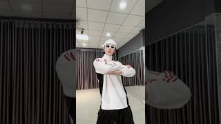 Sáng má cho 5 ngàn chiều ba cho 5 ngàn nữa là 10 ngàn #mingji