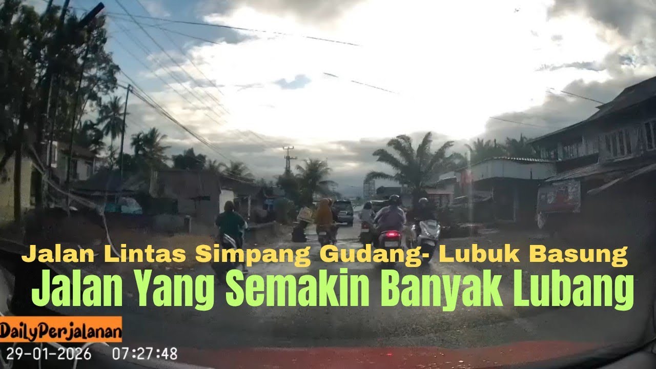 Jalan Lintas Simpang Gudang- Lubuk Basung Makin Parah‼️Jalan Ratusan Lubang