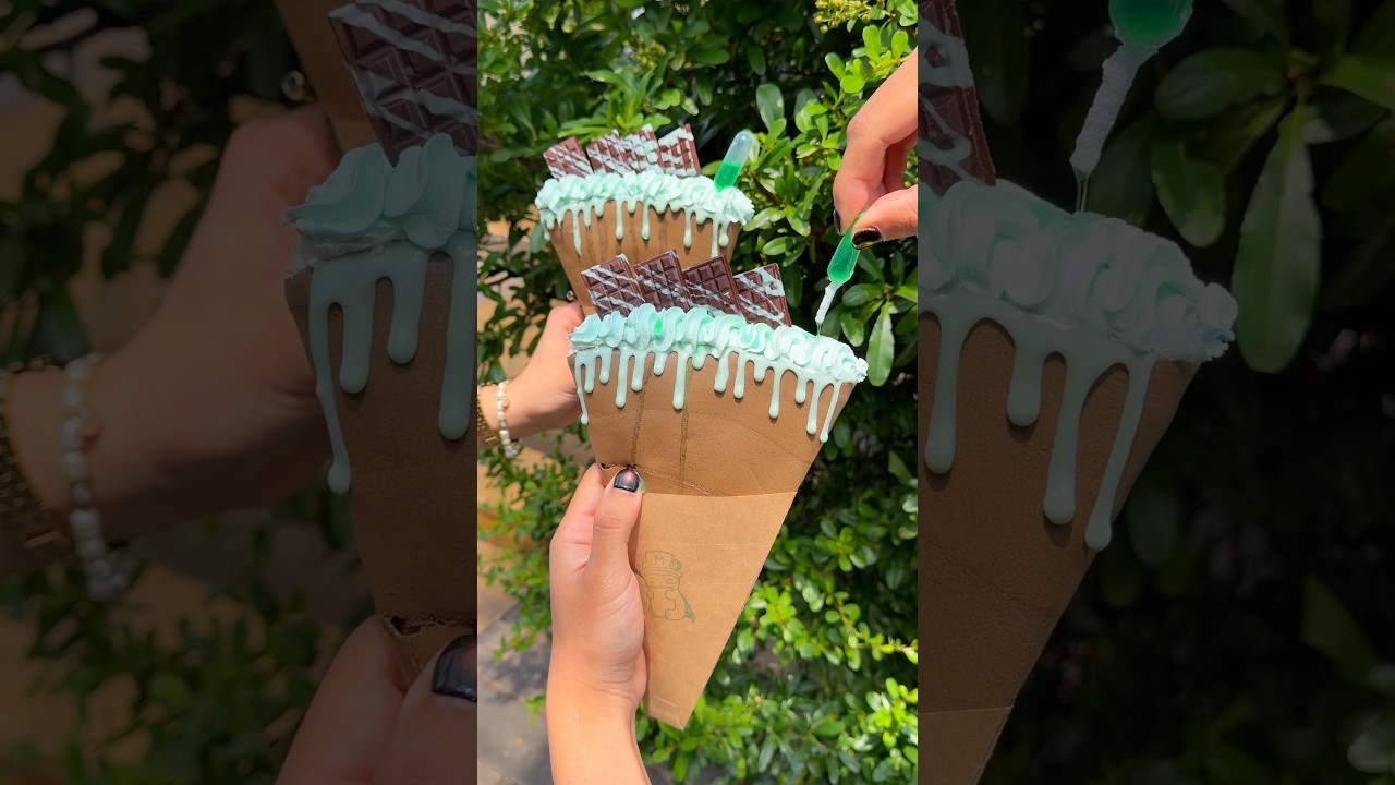 Crepe loaded with tons of chocolate mint 🤤 - YouTube
