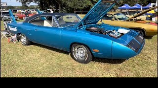 1970 Superbird 440 Magnum B5 Blue with white interior Amazing color combo @ Big Daddy’s #mopar 😎