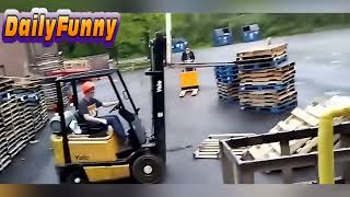 IDIOTS AT WORK - WORKERS HAD A BAD DAY AT WORK Compilation #3 2018