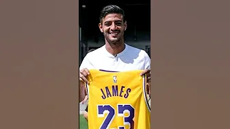 Carlos Vela, el talentoso futbolista al que le gusta más el basquetbol 🏀 #shorts #futbol thumbnail