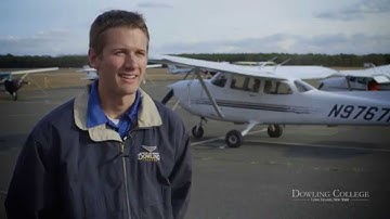 Dowling College School of Aviation