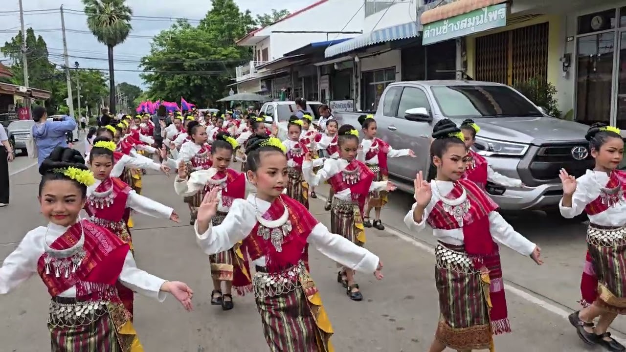 แห่เทียนเข้าพรรษา อนุบาลด่านช้าง  2567