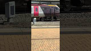 1330 - CrossCountry 220032 arriving at York for Plymouth - 10Apr26 #crosscountrytrains #ecml
