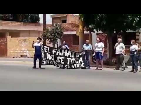 Marcha contra el Presidente por el Famatina