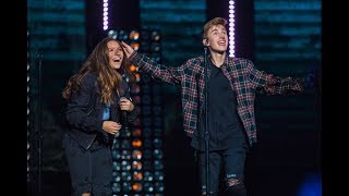 Johnny Orlando and Mackenzie Ziegler - 'What If' (live from WE Day Manitoba) Resimi