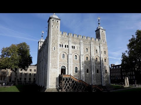 The Tower of London - Curious History Tour