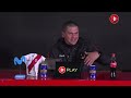 Conferencia de prensa - Conrad Flores