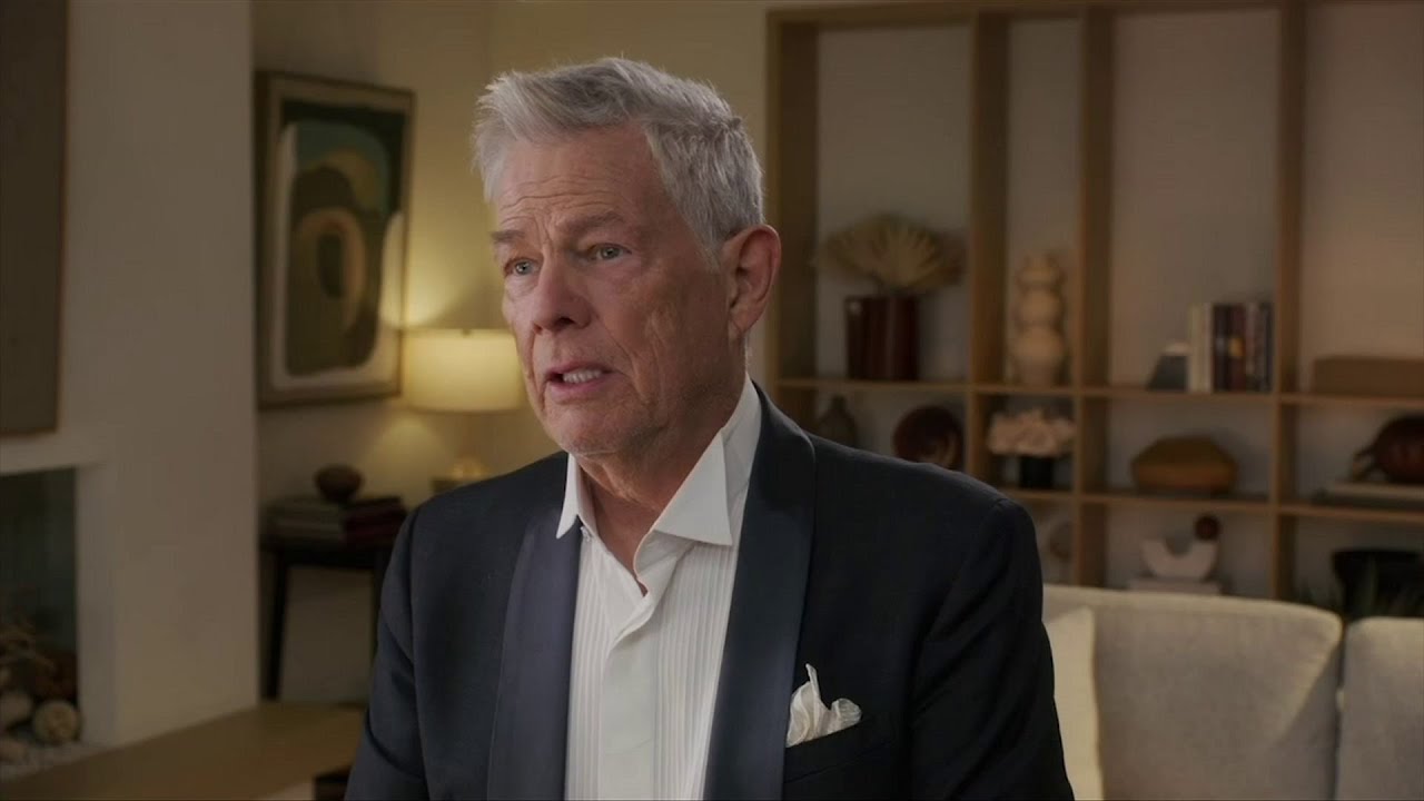 David Foster bringing final foundation gala home to Victoria - YouTube