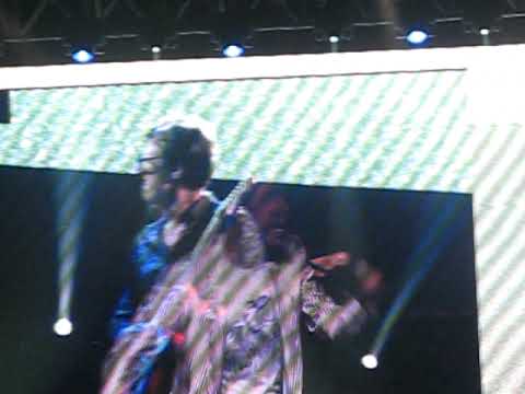 Cliff Richard & The Shadows - concert palais des congrs 07/11/2009