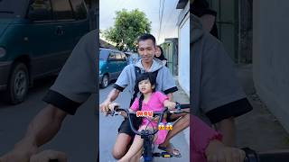 Dominique Naik Sepeda Bonceng Begini Nih Guys#Viral#Lucu#Trend#Shortvideo#Shortviral#Viralvideo