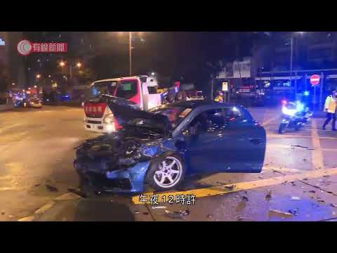 石硤尾的士撞私家車釀三傷　疑有人衝燈肇禍 - 20211229 - 港聞 - 有線新聞 CABLE News