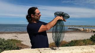 Old Man Blue Catch bag features