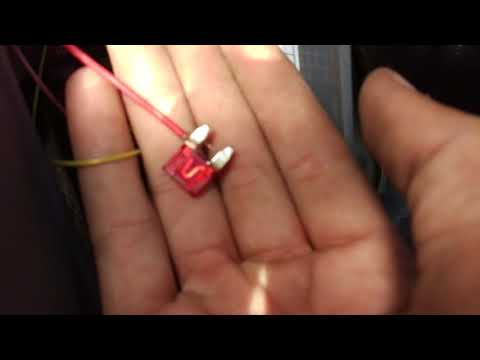 Как установить видеорегистратор своими руками. Hyundai Accent