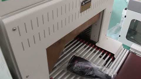 Automatic Shrink Package Machine for Shampoo Bottles