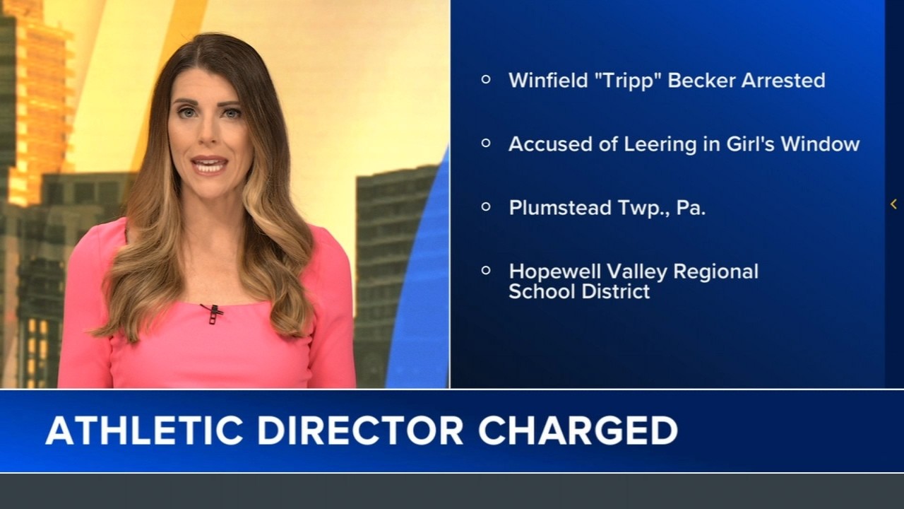 Read "Man Allegedly Caught Peering Into Young Girl’s Bedroom Is an Athletic Director at a School District" on SmartNews: https://l.smartnews.com/p-8n20H6YE/UpBvAI