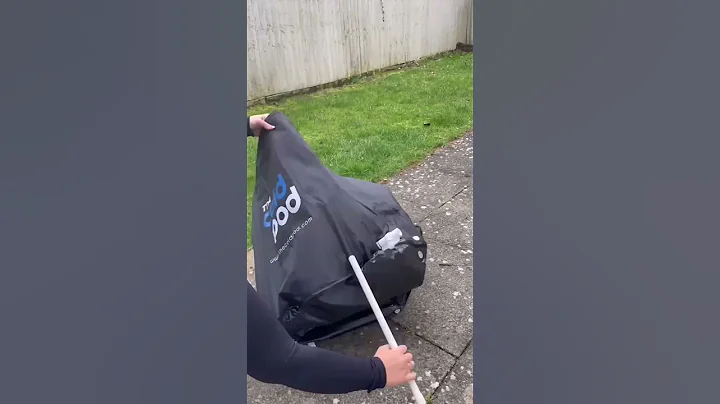 GRWM... ice bath edition 🧊 Check out how easy it is to erect our new Cold Pod wherever you may be!