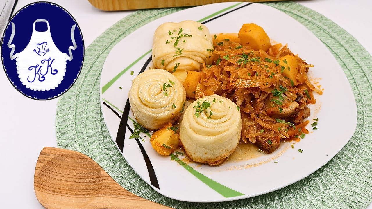 Dampfnudeln mal herzhaft – Strudli mit Weißkohl wie bei Oma