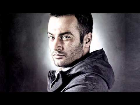 من میجنگم با صدای یاس