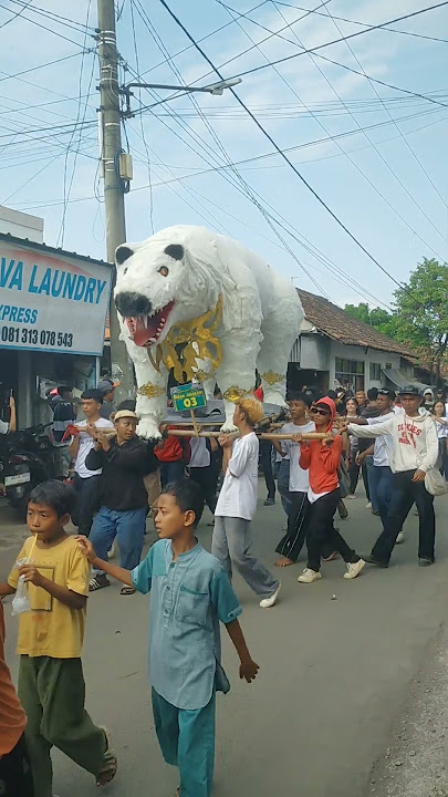 Arak-arakan khas Cirebon Part 1