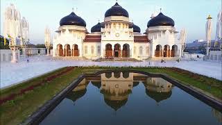 Masjid besar BAITURRAHMAN, Aceh, drone video