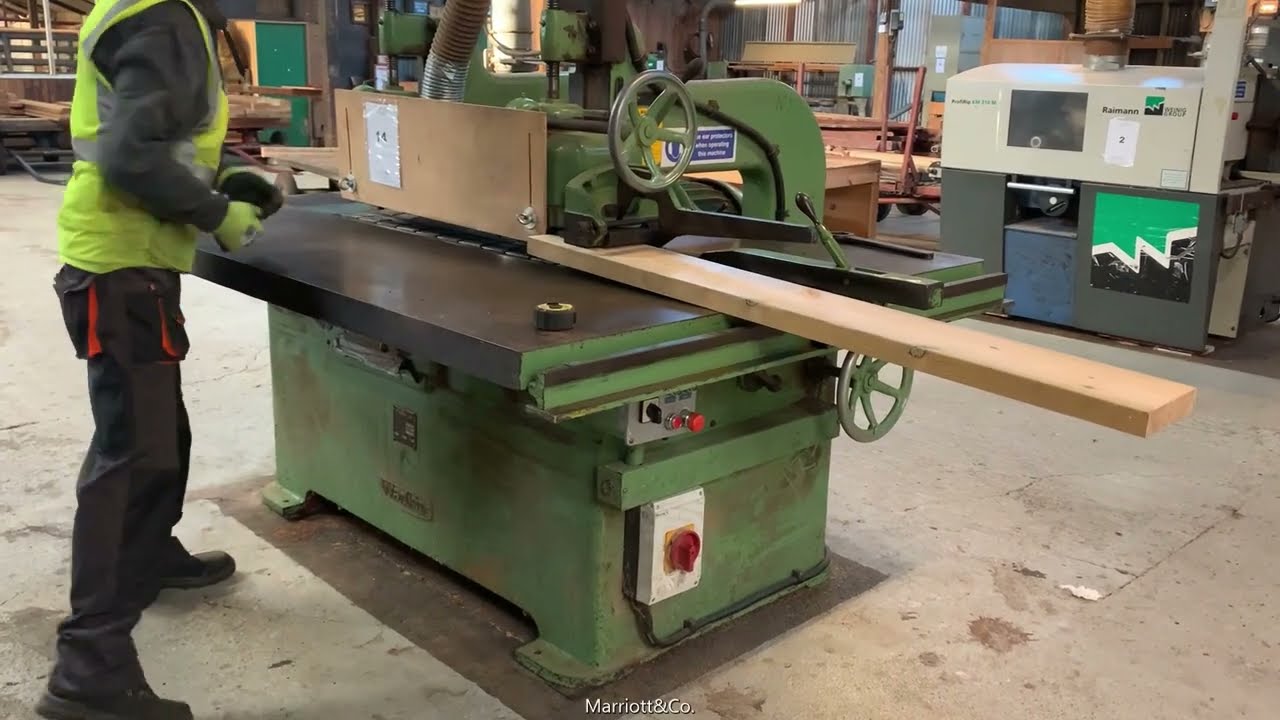 Lot 14 - A Wadkin PU straight line edger no. 1305/test no. 59765