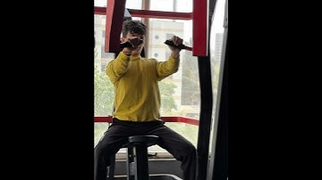 How to: Properly Use The Incline Chest Press Machine With Good Form (Hammer Strength)