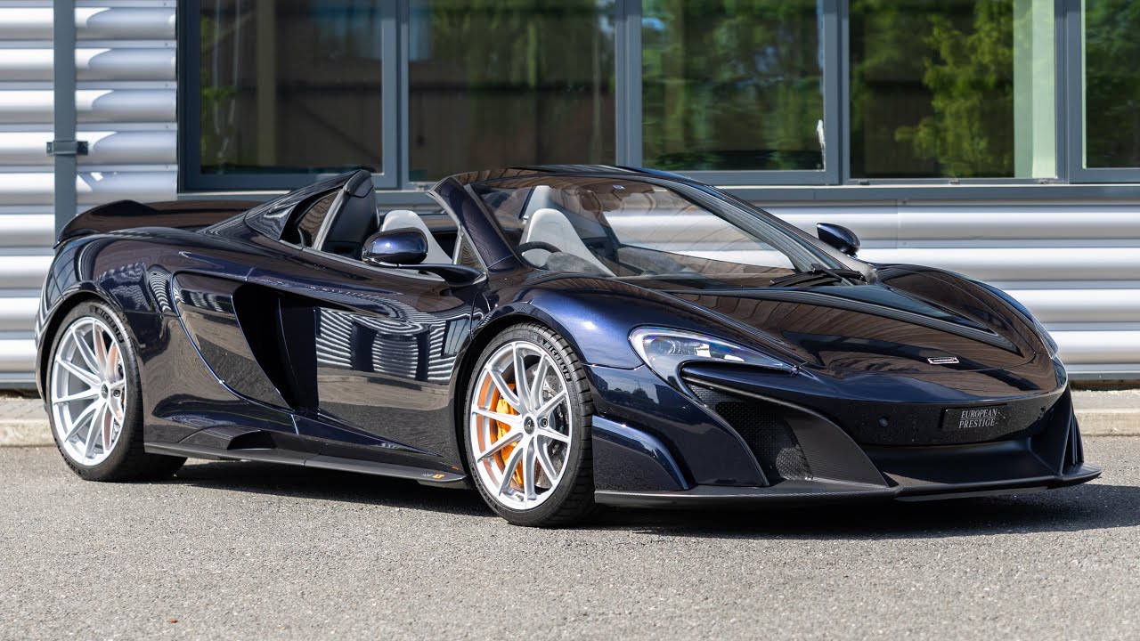 2016 McLaren 675LT - Sapphire Black Metallic - Walkaround (4K